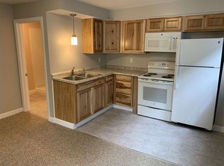 321 Central St APT 4, Franklin, NH 03235