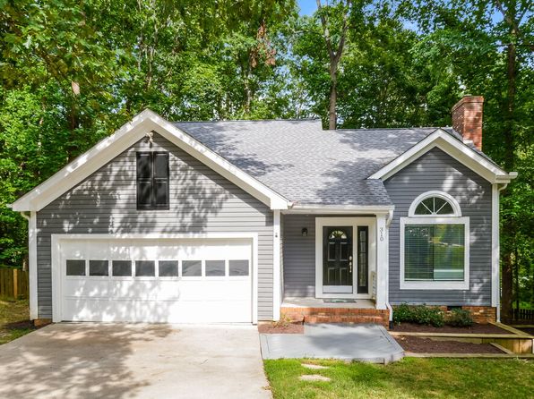 310 Berwick Ct