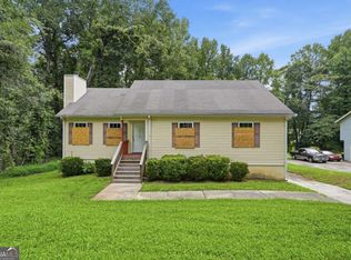 6013 Radford Dr, Riverdale, GA 30296