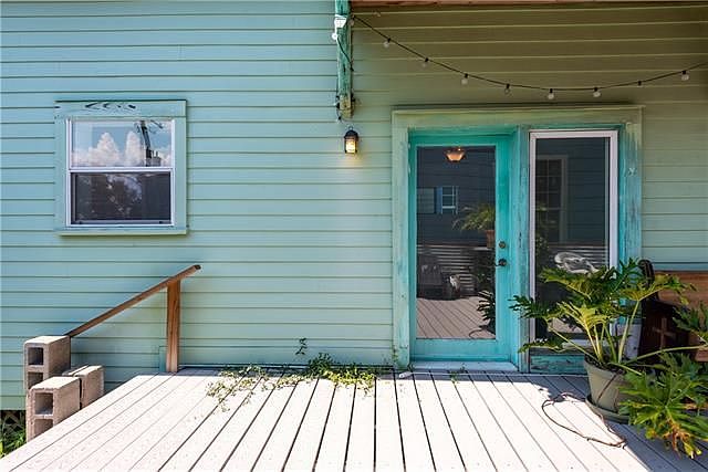 1st image of 1304 Arts St