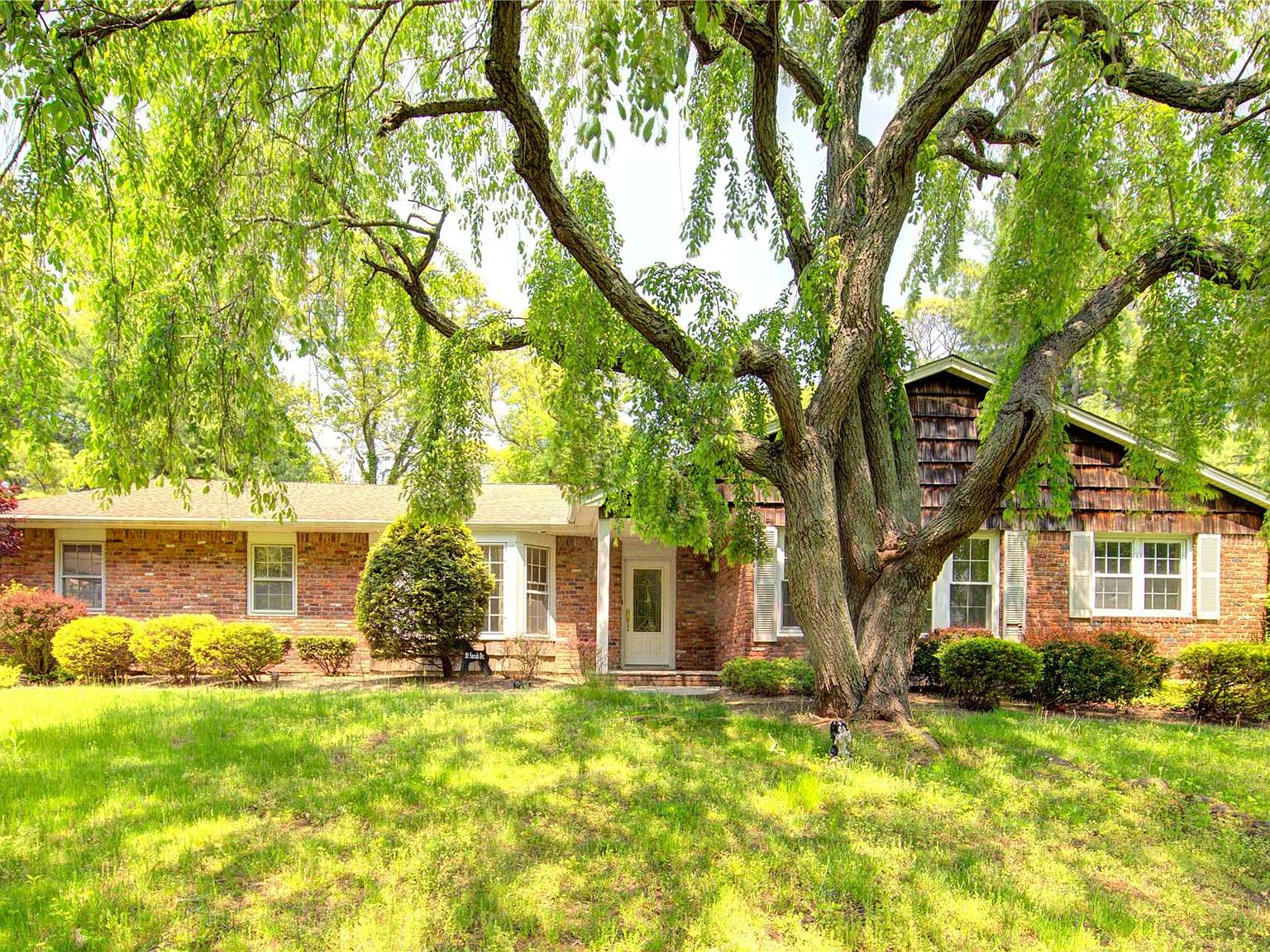 21 Sarah Drive, Dix Hills, NY 11746 Zillow