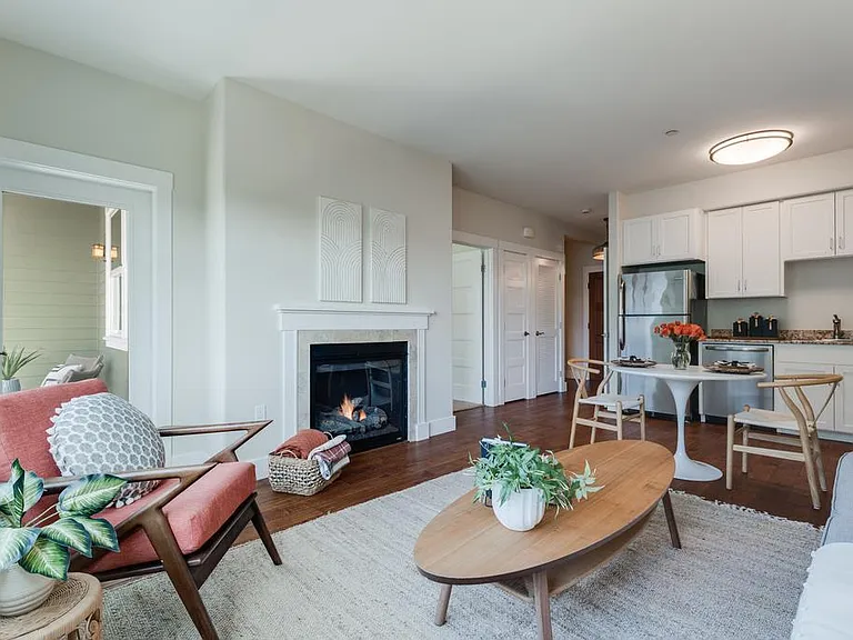 708 Frederick St #204 — Photo 4