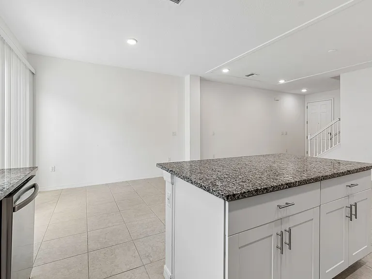 34214 Cinder Way — Photo 28