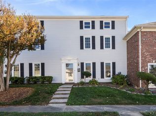 8083 Regent Park Ln, Charlotte, NC 28210