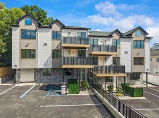 36 Calvert Dr #301, Monsey, NY 10952