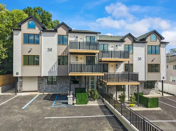 36 Calvert Drive #301, Monsey, NY 10952