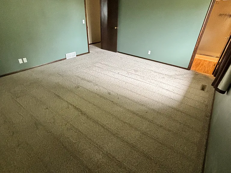 15517 Jones Cir — Photo 16