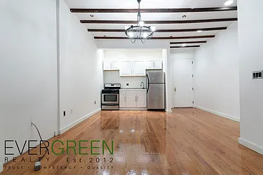 Rented by Evergreen Apartments BK
