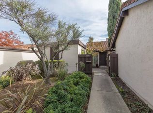 21999 McClellan Rd, Cupertino, CA 95014