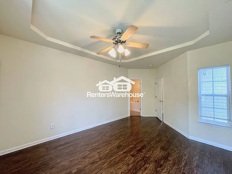 3711 Bay Cres — Photo 15