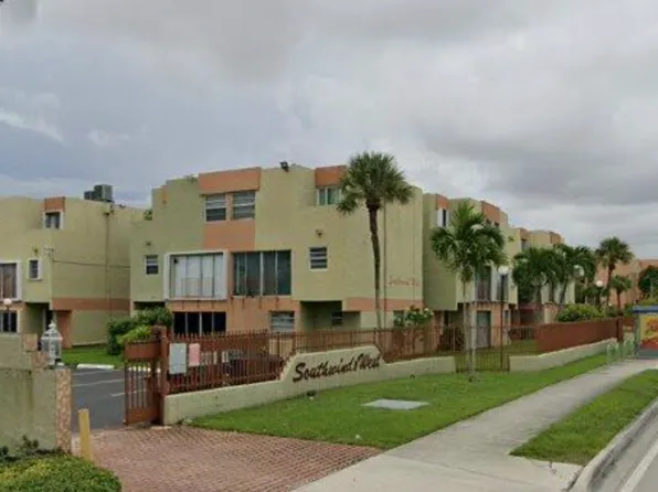 9390 W Flagler St APT 101D, Miami, FL 33174