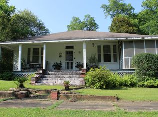 10 Rogers St E, Fort Deposit, AL 36032