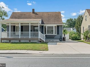 913 Clements Bridge Rd, Barrington, NJ 08007