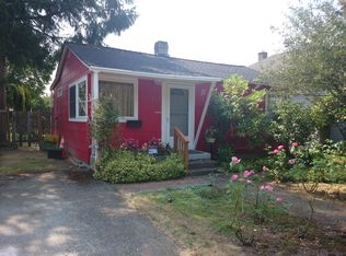 517 N 82nd St, Seattle, WA 98103