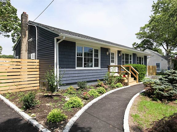 3rd image of 91 W Parkview Dr
