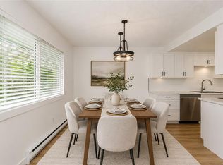 3230 Rutledge St #13, Saanich, BC V8X1N7
