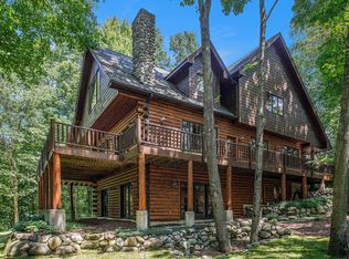 8787 N 27th St, Richland, MI 49083