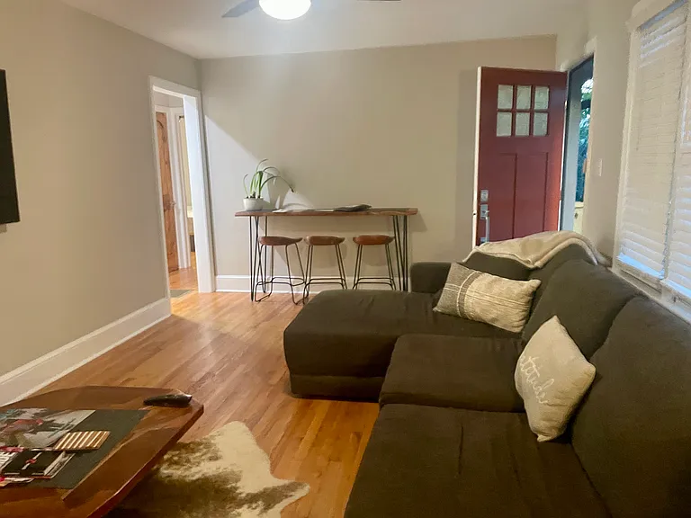 240 Boulevard Hts — Photo 21