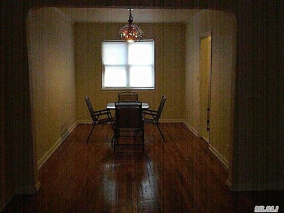 5th image of 21218 Hollis Ave