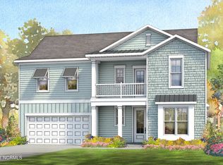 44 Meon Ln, Hampstead, NC 28443