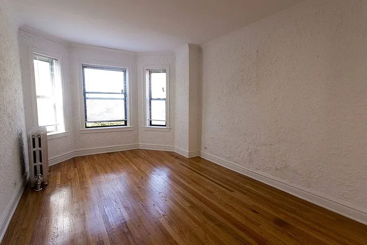 5415 S. Woodlawn Avenue — Photo 12