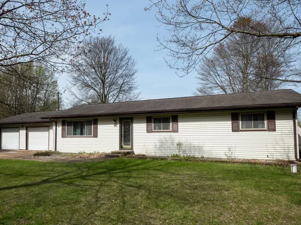 59134 Chancellor Ave, Hartford, MI 49057