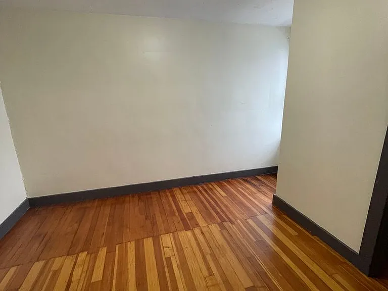 48 Alfred St — Photo 3