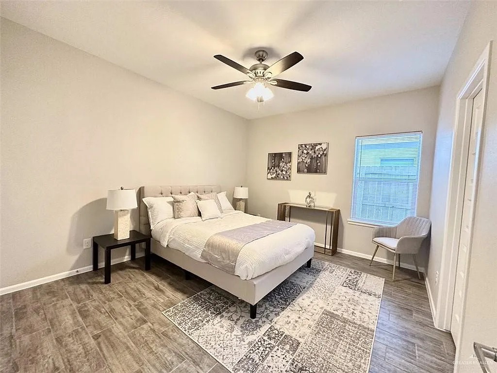 3 bed, 2.0 bath, 1088 sqft, $1,250 — Photo 4