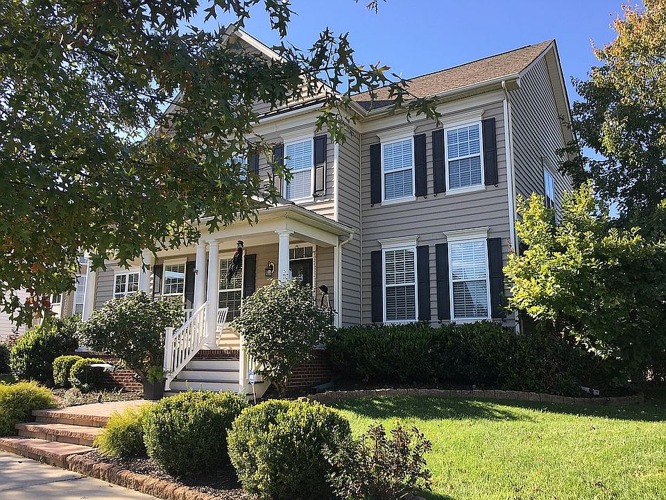 1st image of 256 Wickerberry Dr
