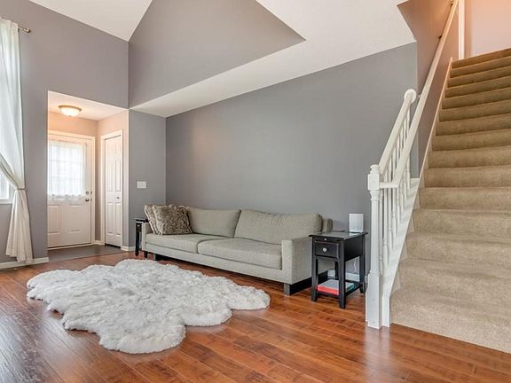 5th image of 6186 Maclynn Ave NE