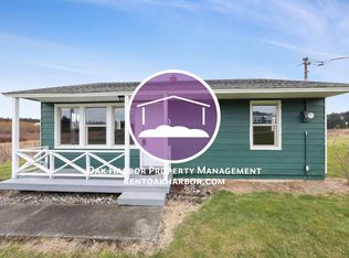 1320 W Crosby Rd #D, Oak Harbor, WA 98277