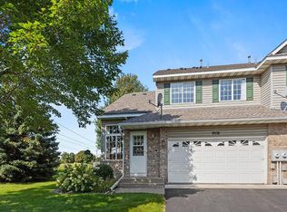 9938 Hamlet Ct S, Cottage Grove, MN 55016
