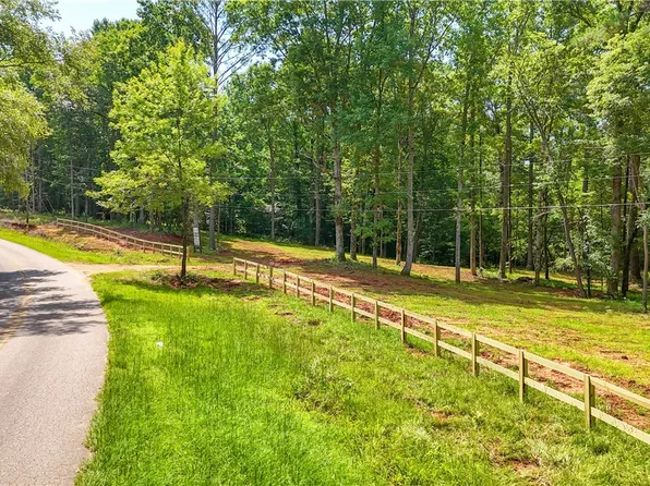 0 Bud Black Rd, Auburn, AL 36830