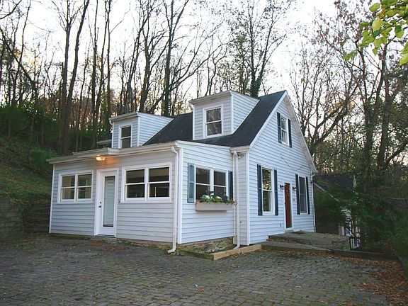 3rd image of 7061 Clough Pike