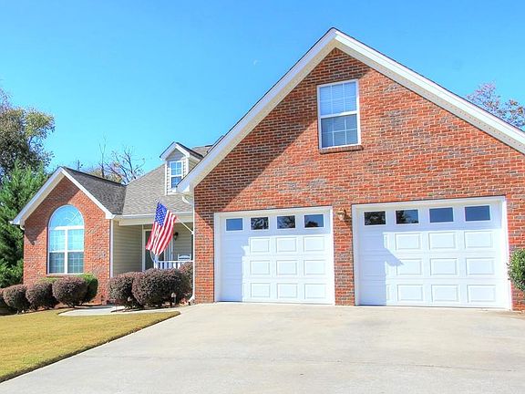 4th image of 334 Peachtree Cir