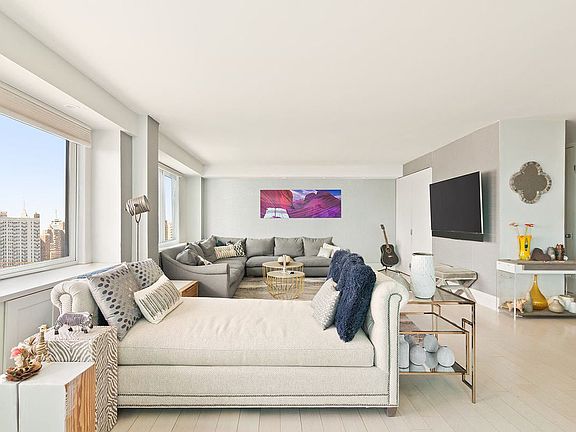 5th image of 175 W 12th St APT 12CD