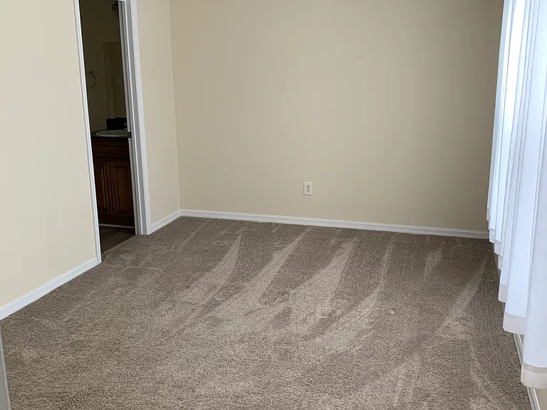 8087 Royal Oak Rd — Photo 16