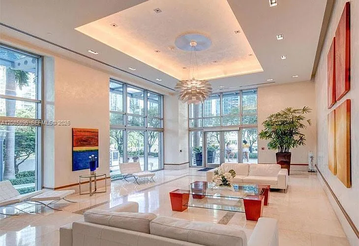 1060 Brickell Condo — Photo 2