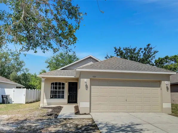 923 Brenton Leaf Dr, Ruskin, FL 33570