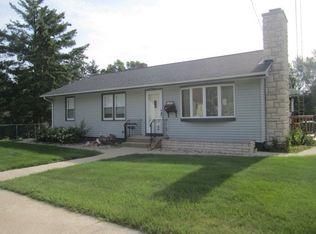 532 Myrtle St, Reedsburg, WI 53959