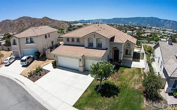 4th image of 31670 Sundance Way