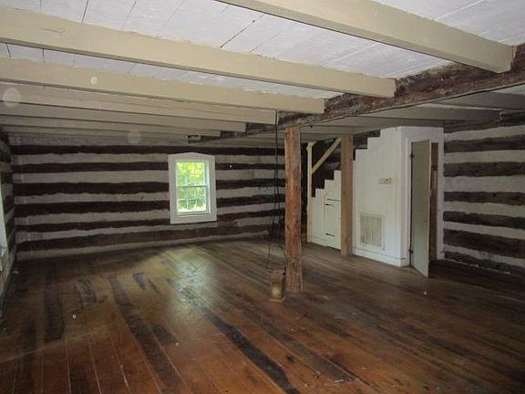 2nd image of 2215 McGee Ln