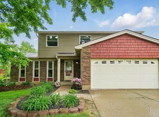 12056 Hazelhurst Ln, Cincinnati, OH
