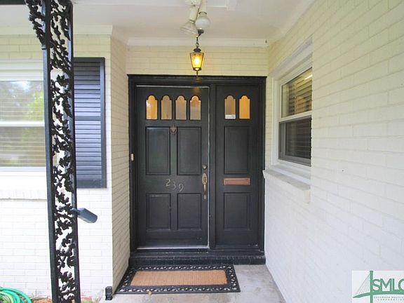 3rd image of 239 Kensington Dr