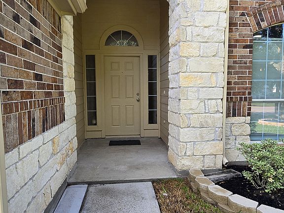 5th image of 2926 Landing Edge Ln