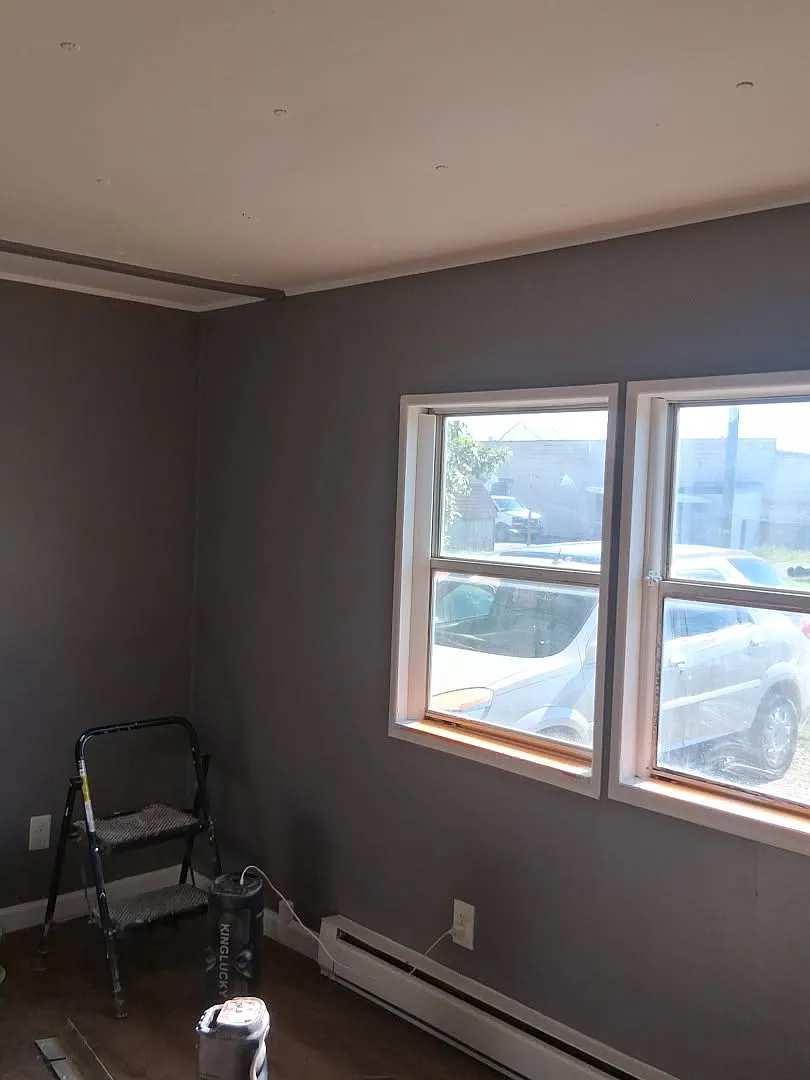 405 Joan Dr — Photo 3