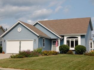 126 Baron Rd, Mukwonago, WI 53149