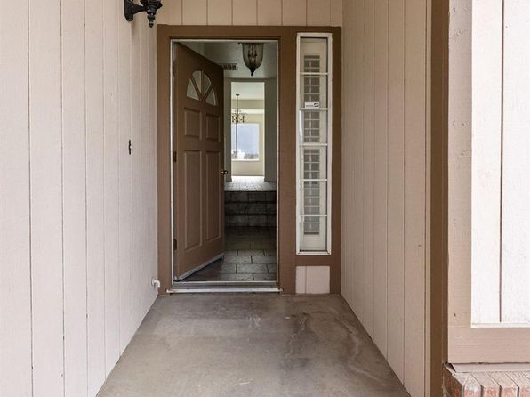 1844 Charles St, Hughson, CA 95326