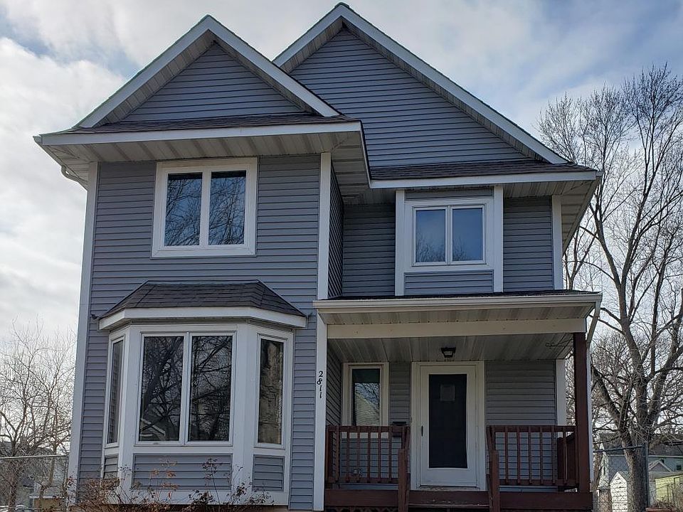 1st image of 2811 Fremont Ave N