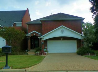 204 April Waters Dr W, Montgomery, TX 77356